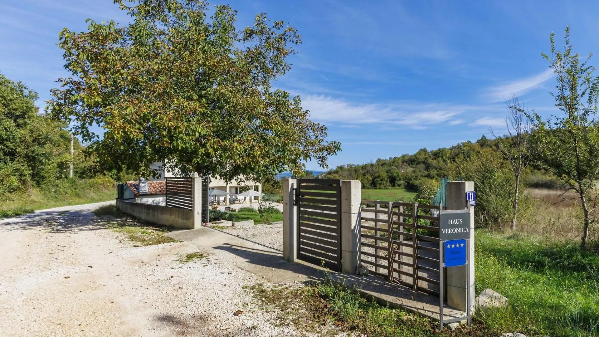לאבין Holiday Home Villa Veronica By Interhome